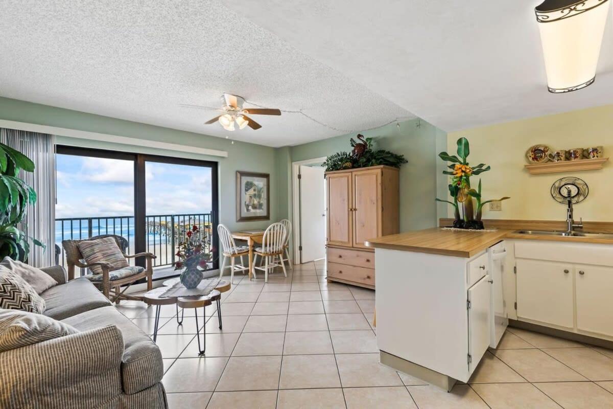 Ocean Front Condo With Amazing Views! Sunglow Resort 402 By Brightwild Daytona Beach Shores Exterior photo